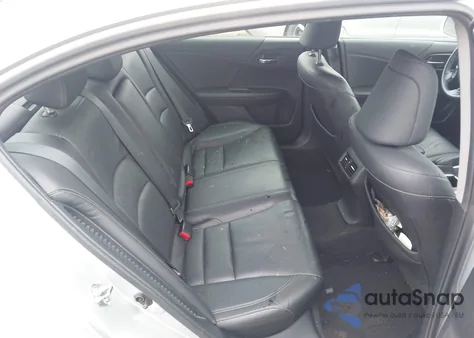 2015 Honda Accord Hybrid Ex-L z USA, uszkodzony, nr VIN 1HGCR6F52FA004998